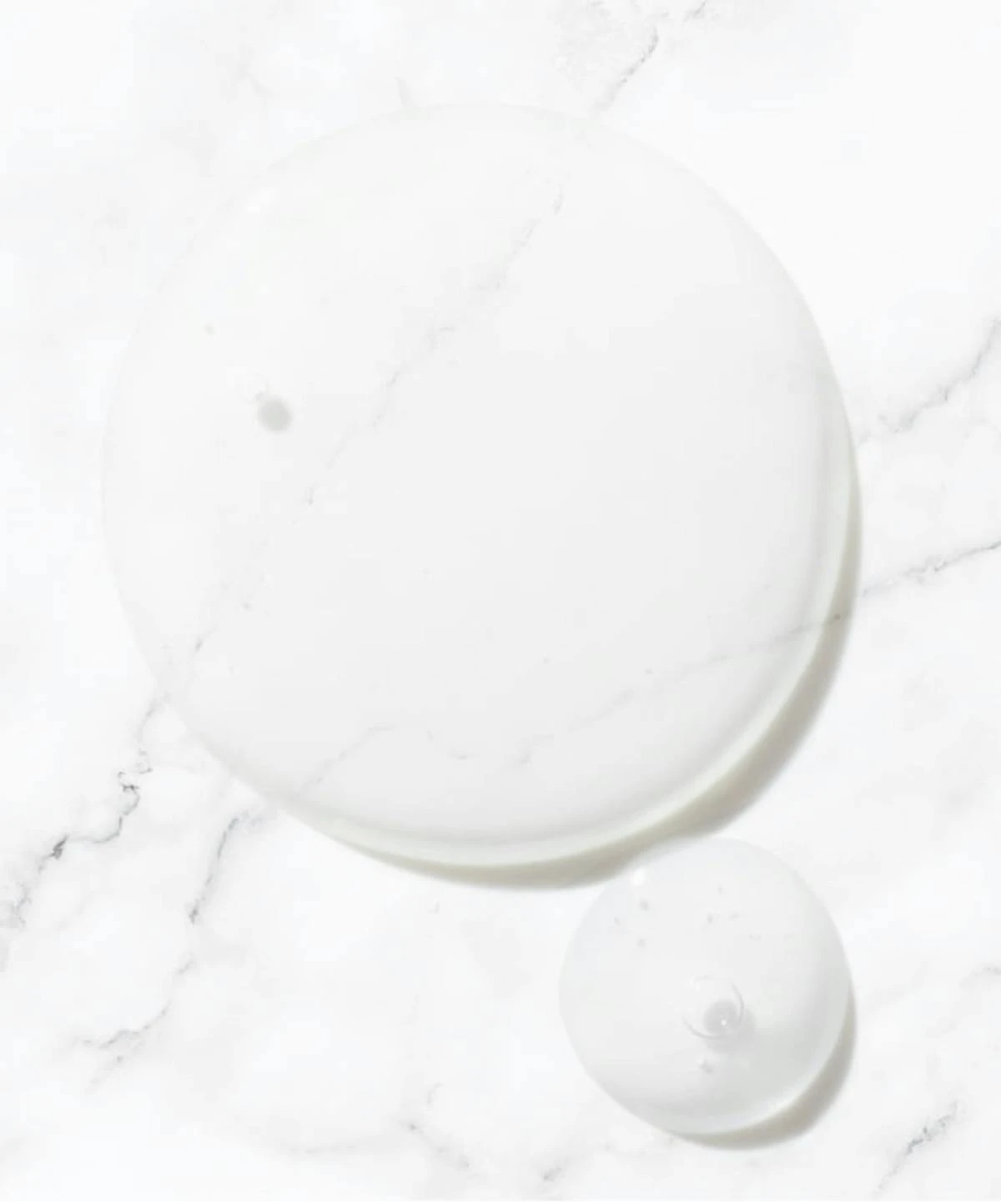 Neutrogena Stubborn Texture™ Liquid Exfoliating Treatment 4 Neutrogena Stubborn Texture™ Liquid Exfoliating Treatment - Image 2