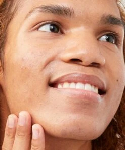 Neutrogena Stubborn Texture™ Liquid Exfoliating Treatment 11 Neutrogena Stubborn Texture™ Liquid Exfoliating Treatment -Neutrogena Shop 6806406 alt4