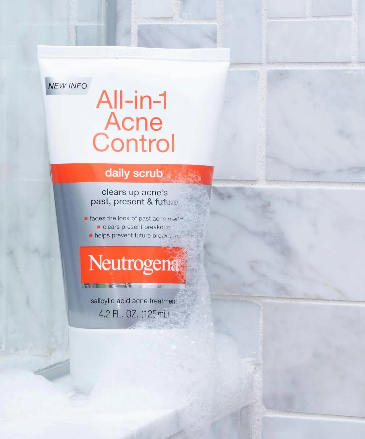 Neutrogena All-in-1 Acne Control Daily Scrub 5 Neutrogena All-in-1 Acne Control Daily Scrub - Image 3