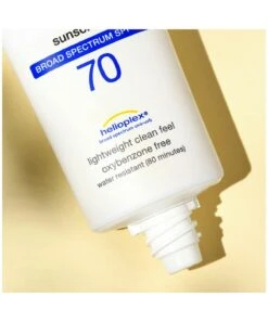 Neutrogena Ultra Sheer® Dry-Touch Oxybenzone-Free Sunscreen Lotion Broad Spectrum SPF 70 -Neutrogena Shop 6868770 carousel 2023 3