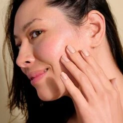 Neutrogena Ultra Sheer Moisturizing Sunscreen - SPF 60+ - 1.7oz -Neutrogena Shop GUEST c521a436 43f4 438b 8352 af68e178fa61