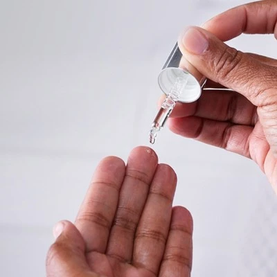 Neutrogena Rapid Wrinkle Repair Retinol Pro+ .5% Power Facial Serum - 1 Fl Oz 6 Neutrogena Rapid Wrinkle Repair Retinol Pro+ .5% Power Facial Serum - 1 Fl Oz - Image 4